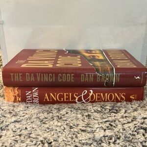 Set of 2 Dan Brown  Books